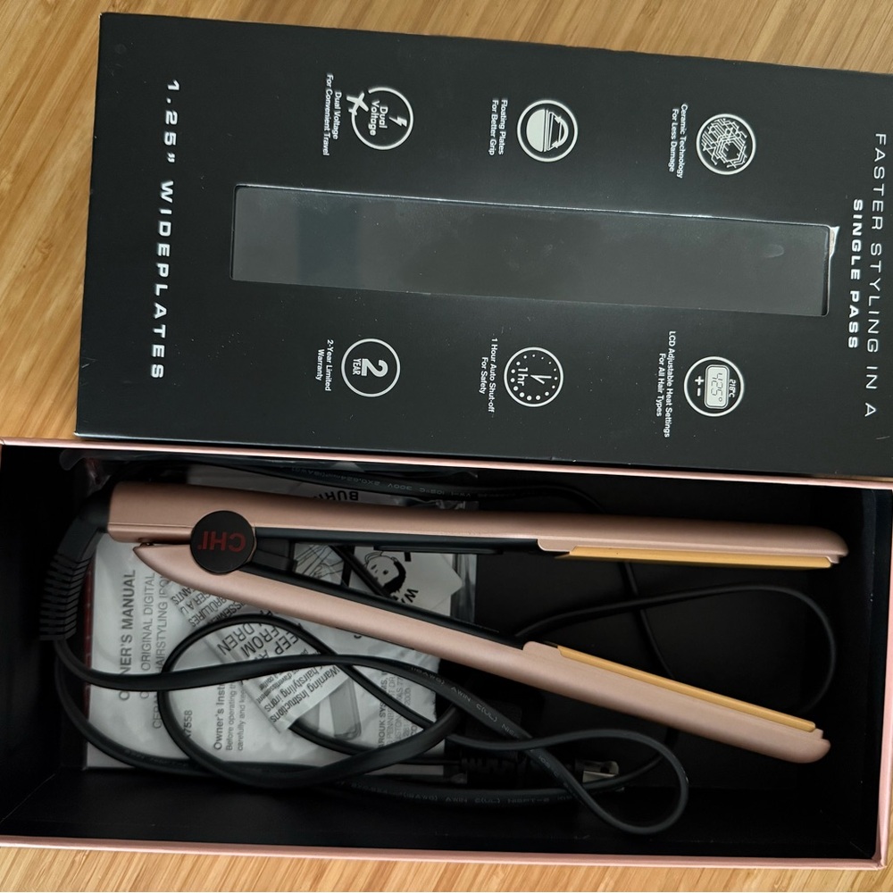 CHI Hair Straightener